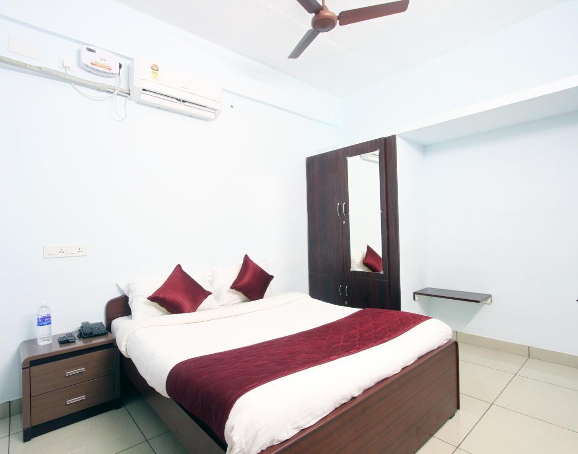 Lakshana Service Apartment - Big Temple Thanjavur ภายนอก รูปภาพ