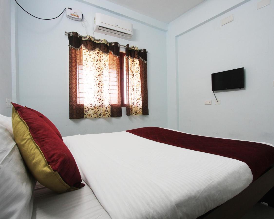 Lakshana Service Apartment - Big Temple Thanjavur ภายนอก รูปภาพ