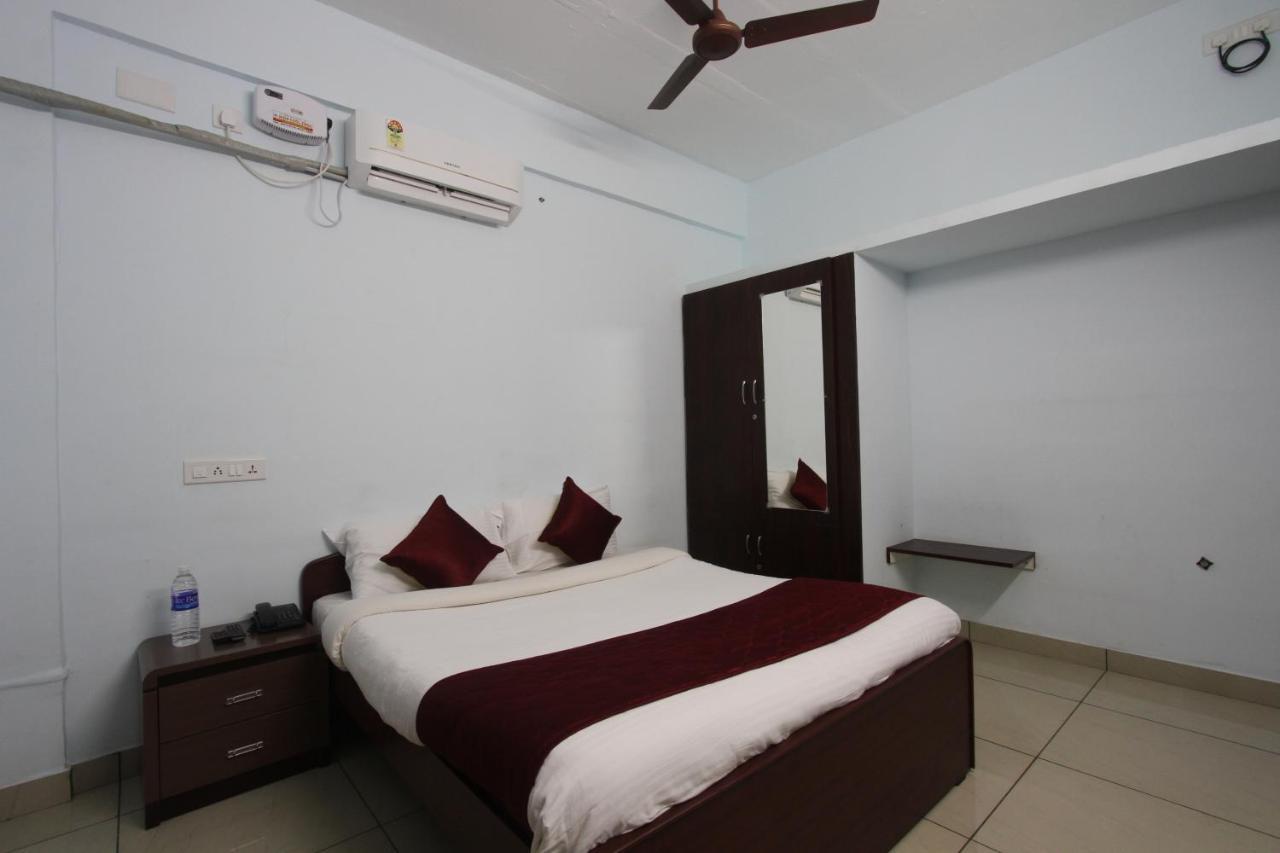 Lakshana Service Apartment - Big Temple Thanjavur ภายนอก รูปภาพ