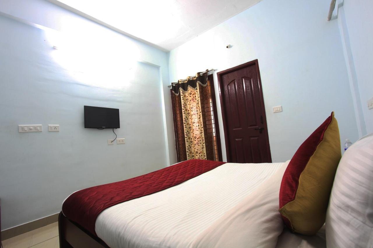 Lakshana Service Apartment - Big Temple Thanjavur ภายนอก รูปภาพ